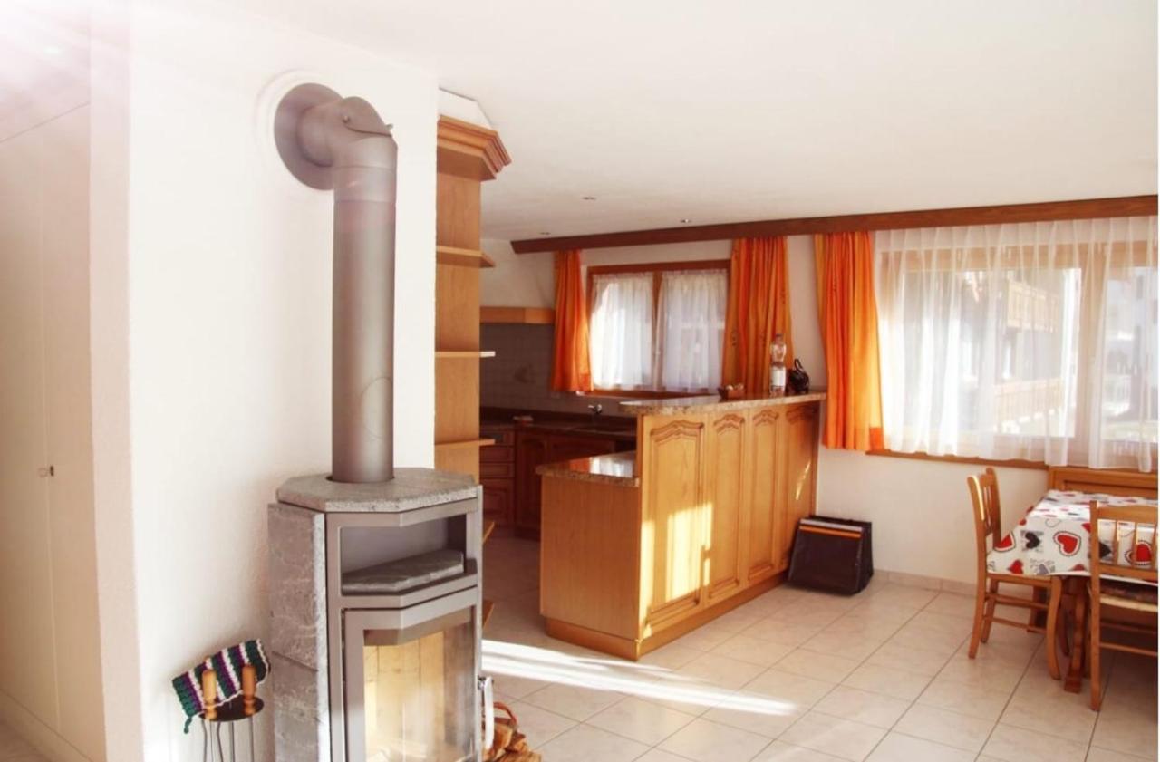Haus Falke Saas-Grund Εξωτερικό φωτογραφία